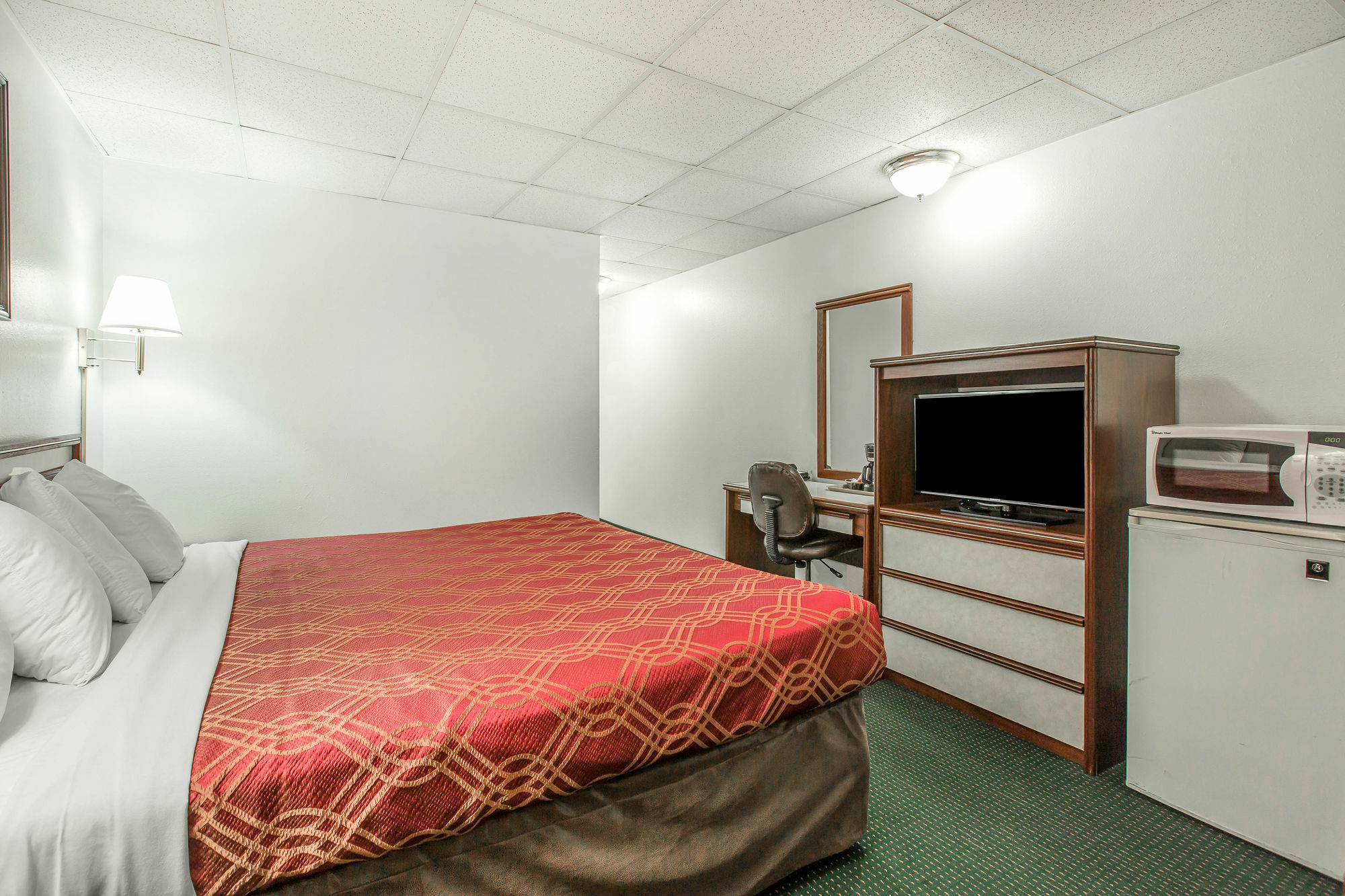 Econo Lodge Tour de Tour de Newport Extérieur photo